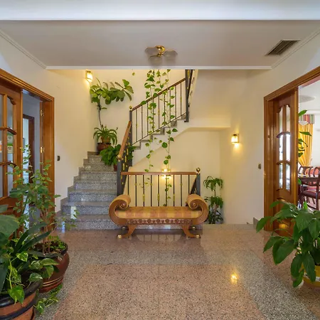 Casa * Valdecaballeros