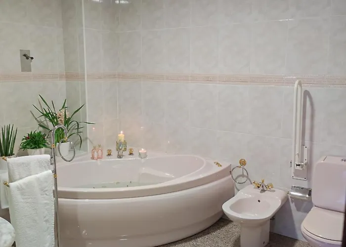 Casa * Valdecaballeros